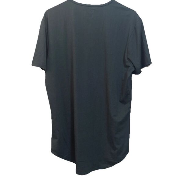 Cuts Clothing Men's Short  Sleeve Curve Hem Crew NeckSignature Fit Tee- XL - Picture 2 of 6